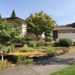 Colorful front yard landscape landscaping in the greater Portland, Oregon area